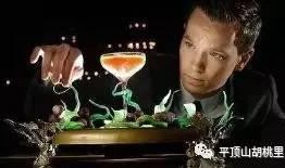 调酒师吃瓜视频,吃瓜视频中的行业真相
