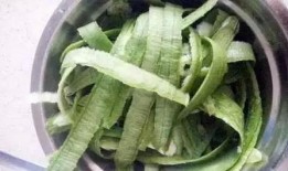 老外吃黑皮瓜图片,老外品尝神秘黑皮瓜的奇妙瞬间