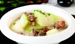 莱芜三闷闷吃瓜