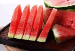 贵州吃瓜女,揭秘贵州美食背后的故事