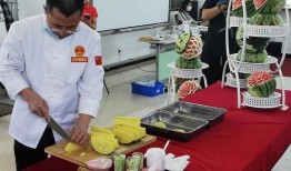 在场吃瓜群众,吃瓜群众的热议瞬间